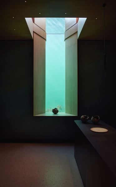 Under Restaurant Norway Interior