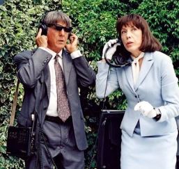 Dustin Hoffman with Tomlin in “I Heart Huckabees” in 2004. Fox SearchlightEverett Collection