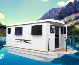 Fargo Elite Cabins catamaran hull