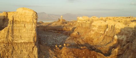 Hostile Land - Danakil, Ethiopia Travel Video by Daniel Haussmann 2019