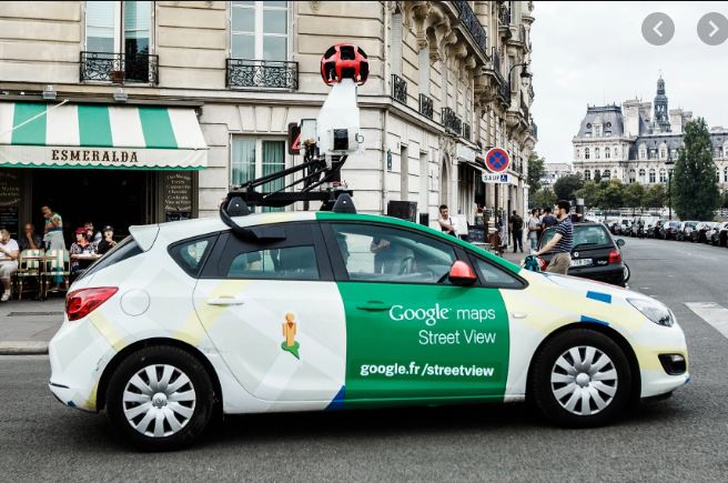 Google Maps Street View film car