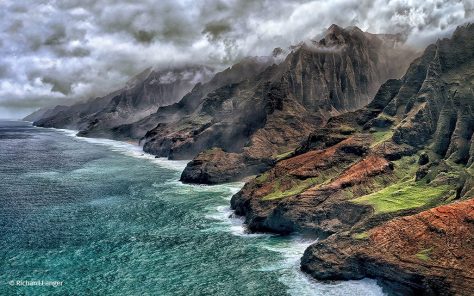 "2019 Great Outdoors Photo Contest" Winner - "Napali Storm" By Richard Langer