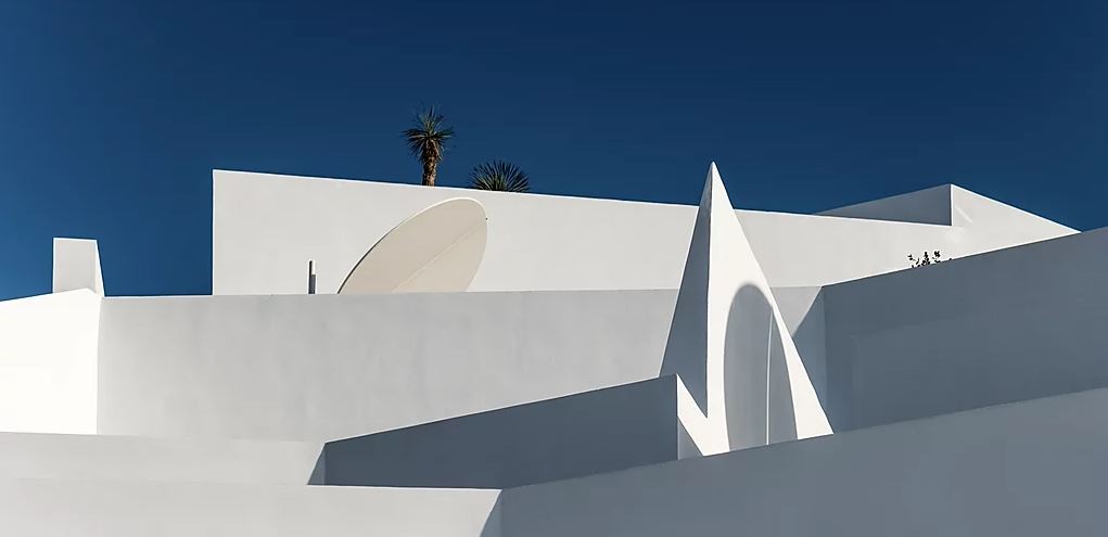 Kapsimalis Architects Saint Hotel Santorini Greece