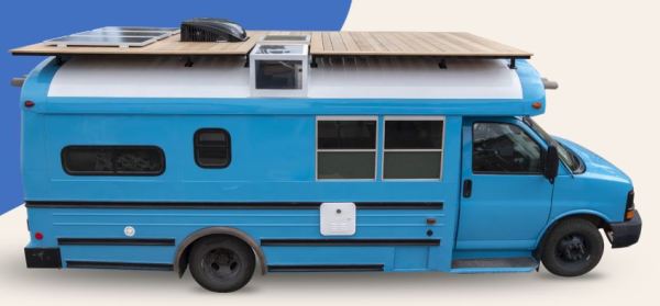 MyBusHotel Side View