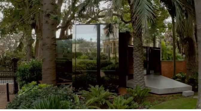 Innovative Architecture: ‘Stealth Pavillion’ – An Australian Private Gym Blended Into A Garden