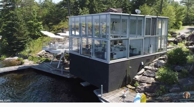 Top Home Tour Videos: “Glass House On Stony Lake” In Canada (2020)