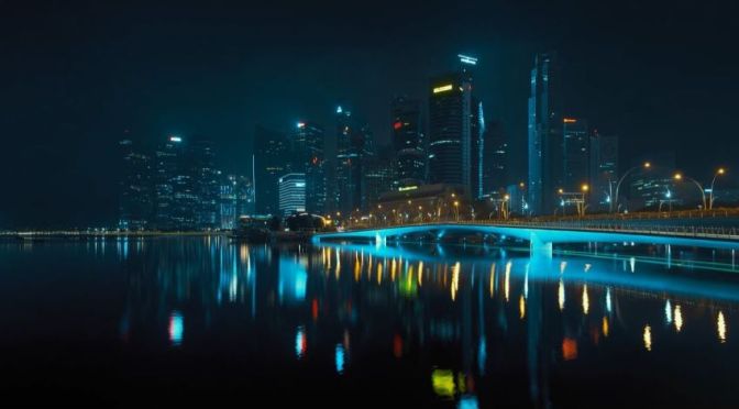 Top New Timelapse Travel Videos: “Singapore – Lion City Rising” By Keith Loutit