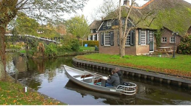 Travel Video: ‘Autumn In Giethoorn, Netherlands’