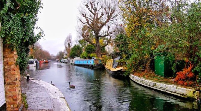 Walking Tour Video: Little Venice Canal In London