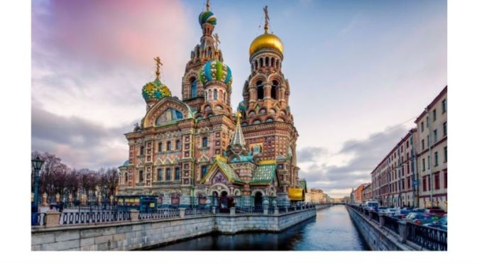 Walking Tours: Saint Petersburg, Russia (Video)