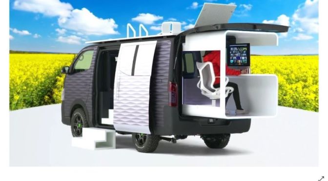 Work Innovation: ‘2021 Nissan Office Pod Van’