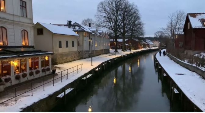 Winter Walks: ‘Trosa – Sweden’ (HD Video)