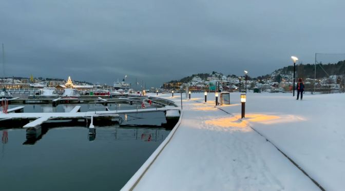 Winter Walks: ‘Sandefjord – Norway’ (4K HDR Video)