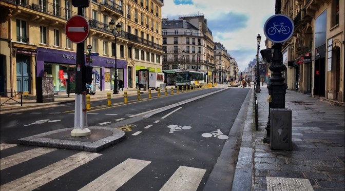 Walks: ‘Latin Quarter – Paris, France’ (4K Video)