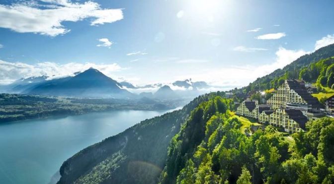 Driving The Swiss Alps: Beatenberg – Interlaken