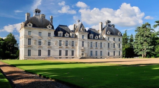 French Estates: ‘Cheverny Chateau’ – Loire Valley