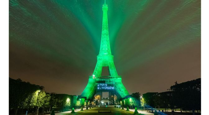 Views: Eiffel Tower Lit Up By Hydrogen Power