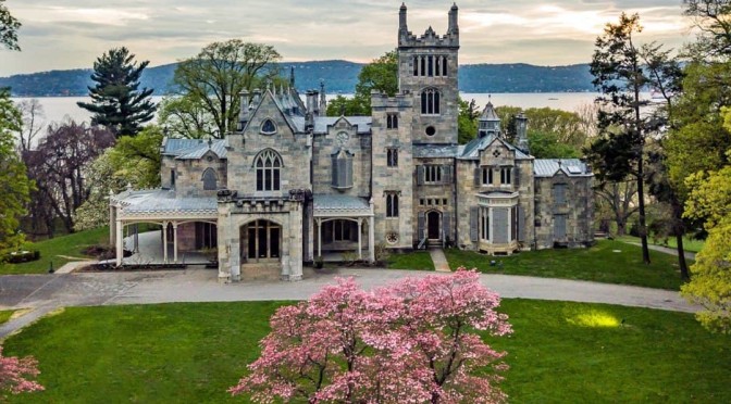 Estate Tours: Lyndhurst Mansion In The Hudson Valley, New York (Video)