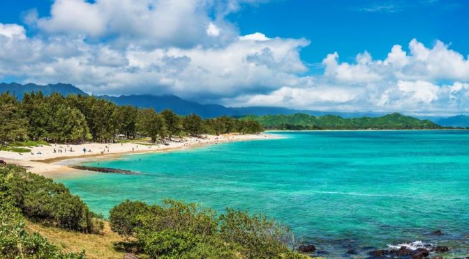 Walks: Kailua Beach On Oahu, Hawaii (4K Video)