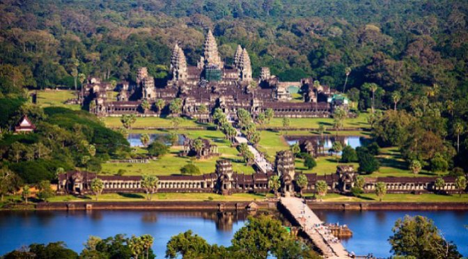 Views: History Of Angkor Wat In Cambodia (Video)