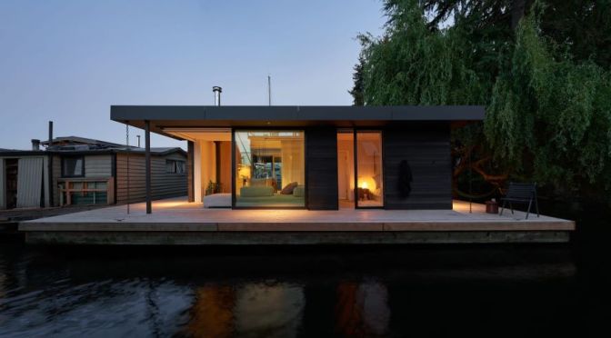 Design: Portage Bay Float Home, Lake Union, Seattle