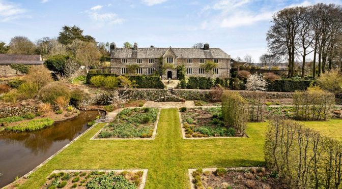 English Country Homes: Sortridge Manor In Dartmoor National Park