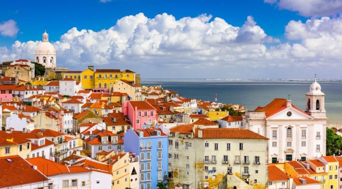Portugal: A Biking Tour Of Lisbon’s Waterfront (4K)