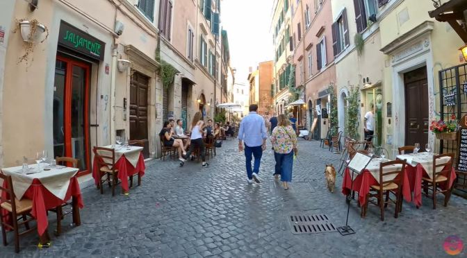 Bike Tours: Trastevere In Rome, Italy (4K Video)