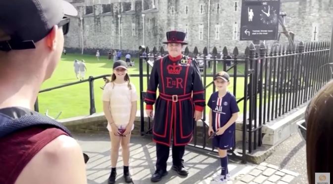 Views: Tower Of London ‘Beefeater’ Tours Resume