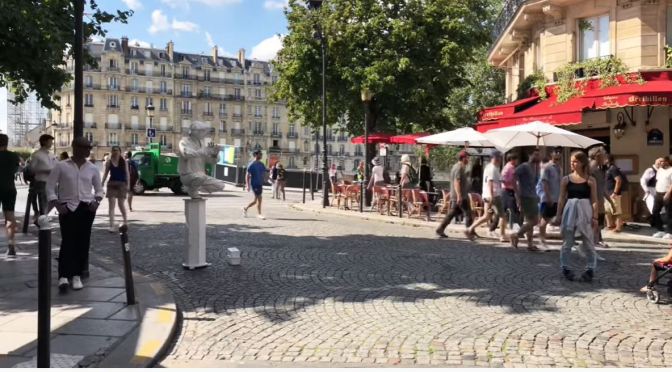 Summer Walks: Streets & Cafes In Central Paris (4K)
