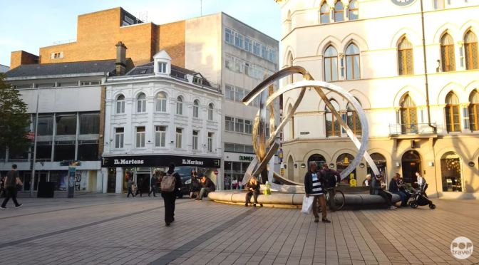 Walking Tours: Belfast – Northern Ireland (4K)