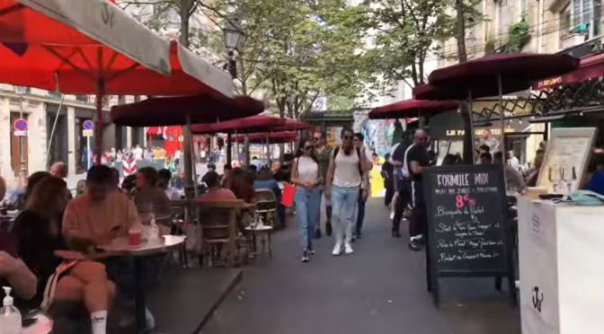 Summer Walks: Le Marais In Paris, France (2022)