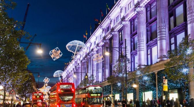 Views: Best Christmas Lights In London (2021)