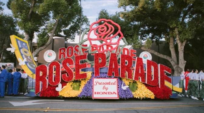 Tours: 2022 Rose Parade Floats In Pasadena (4K)