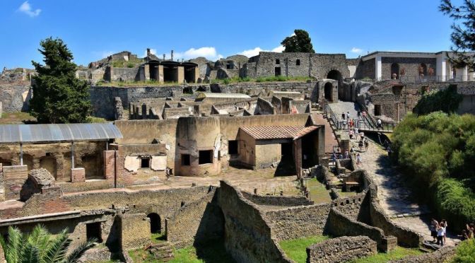 Walking Tour: Roman Ruins At Pompeii, Italy (4K)