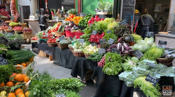 Walking Tours: Borough Market In London (4K)