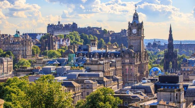 Scotland View: Edinburgh – Old Town & City Center