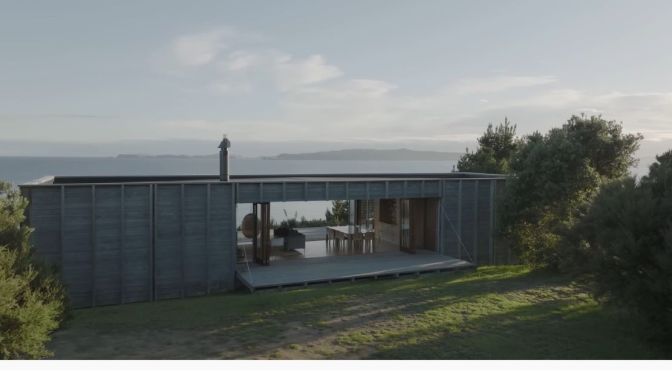 Cabin Tours: Coromandel Bach In New Zealand (4K)