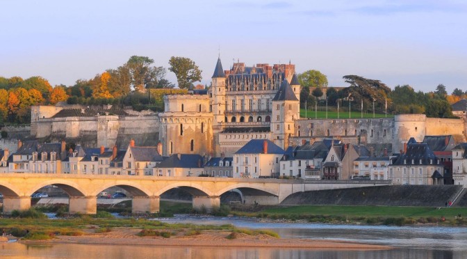 Walking Tour: Amboise In The Loire Valley, France