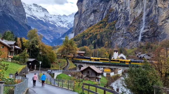 Swiss Views: Autumn 2022 In Lauterbrunnen (8K)