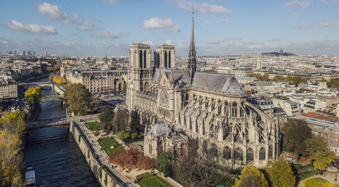 Inside Views: Rebuilding Notre Dame Cathedral