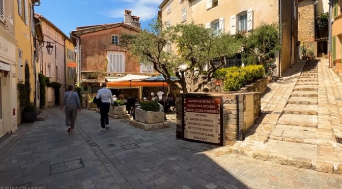 Village Walks: Grimaud In The South Of France (4K)