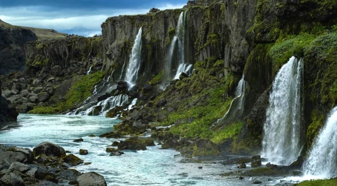 Aerial & Timelapse Travel: ‘A Wonderful World 2023’