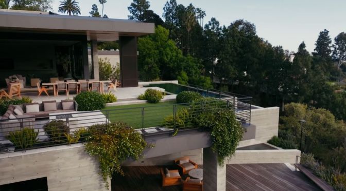 Architecture: A Modern Home In Pacific Palisades