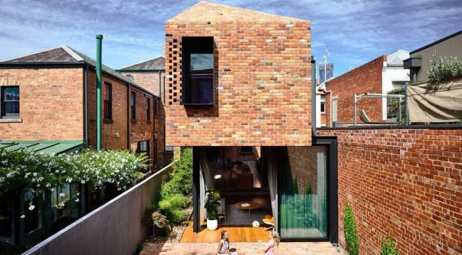 Home Tours: Mygunya By The Circus In Australia